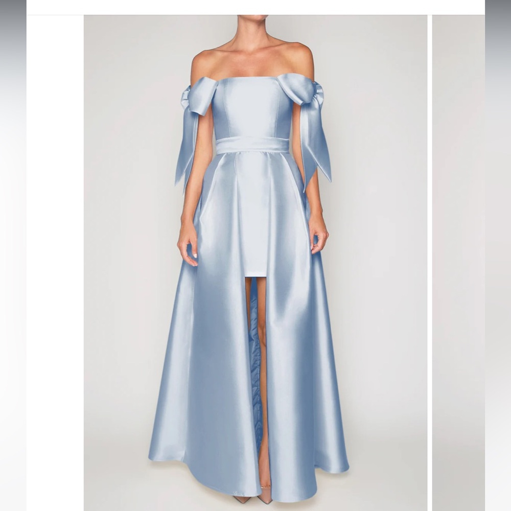 Elegant Blue Off-Shoulder Prom Dress